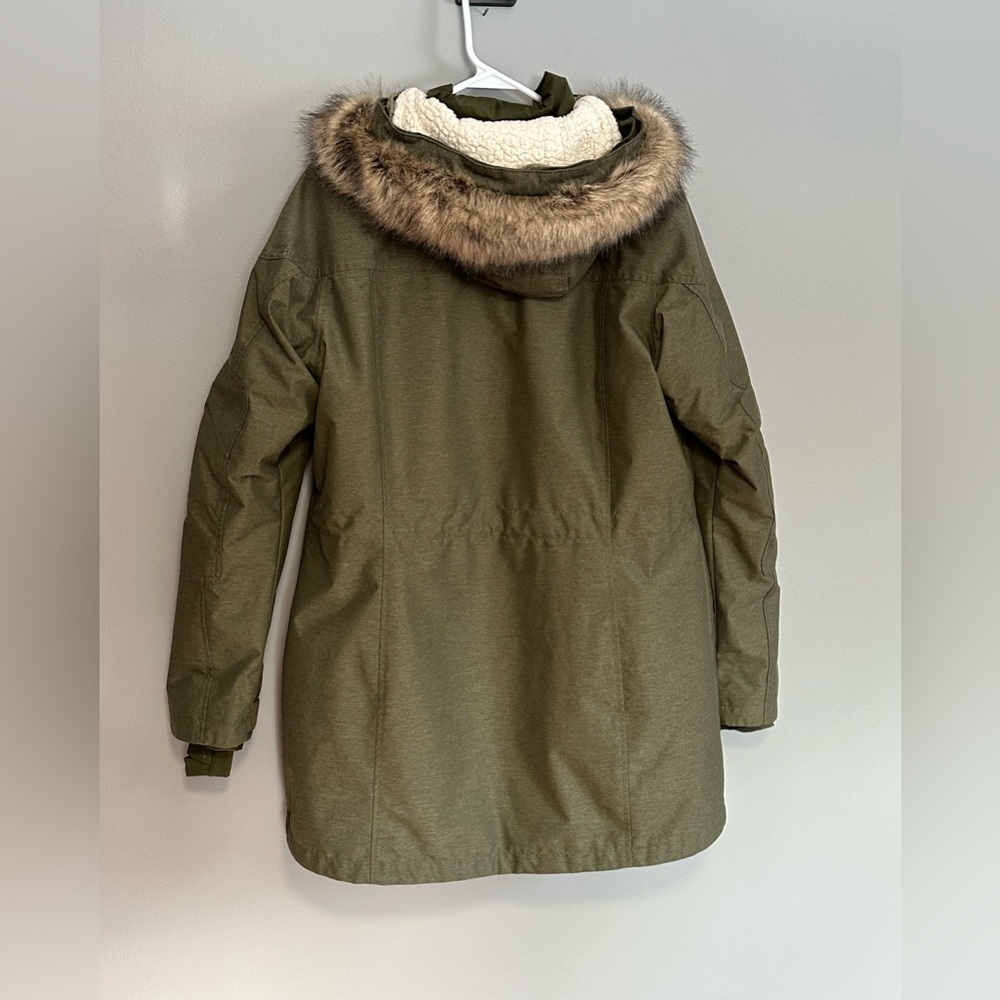 Columbia Jacket - Picture 2 of 16